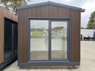 Casa Móvel 20 Pés x 8 Pés - Totalmente Acabada, Interior e Exterior em Madeira Tratada, Pronta a Usar