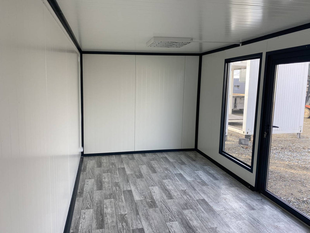Contentor de escritório móvel 20 pés x 8, totalmente acabado, porta e janela