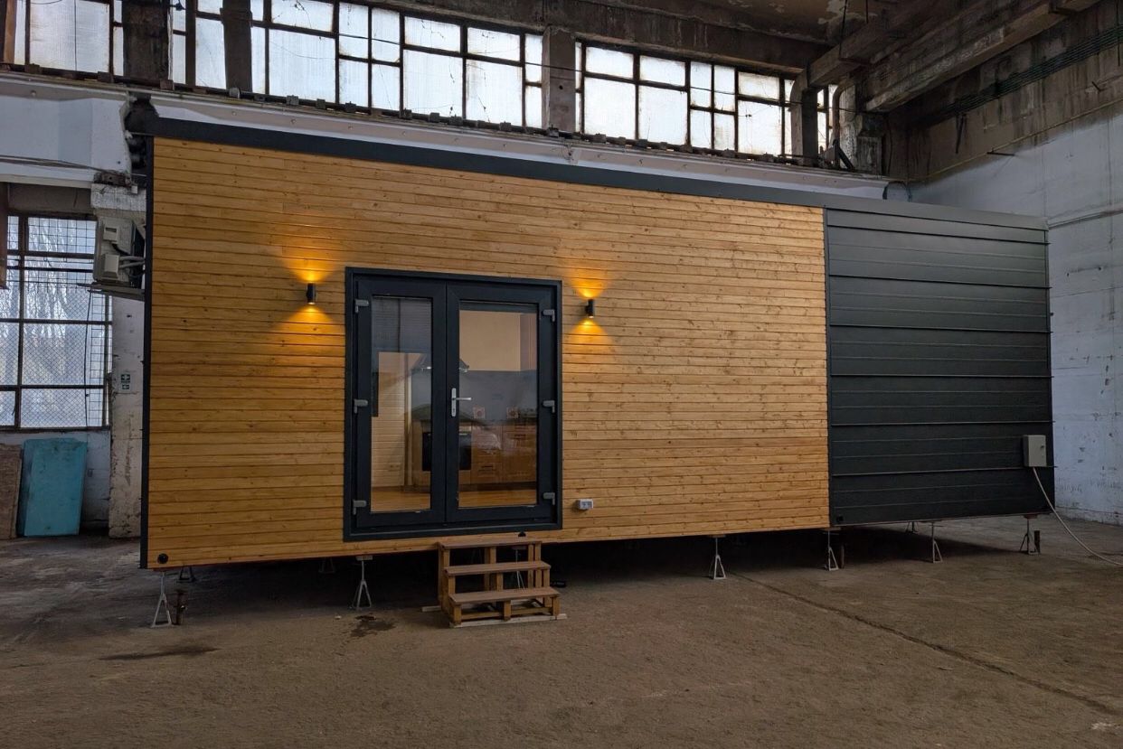 Casa Pequena Isolada 4 Estações – para Conforto Ideal Durante Todo o Ano