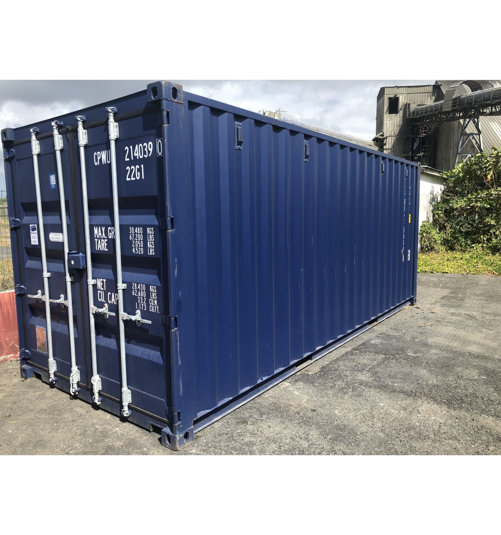 Contentor Padrão 20 Pés por 8 – Grande Capacidade, Alta Segurança