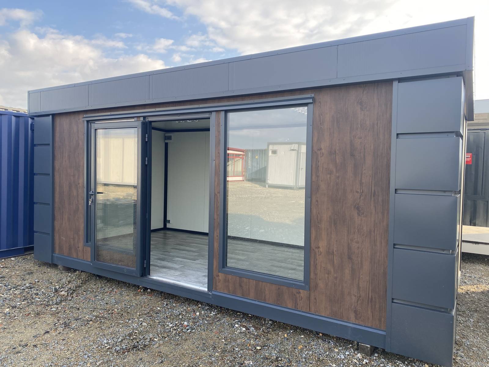 Contentor de escritório móvel 20 pés x 8, totalmente acabado, porta e janela