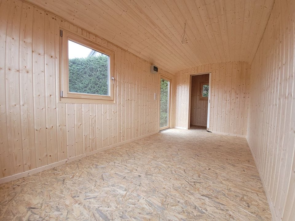 Remorque móvel 20 pés com porta e janela revestida a madeira