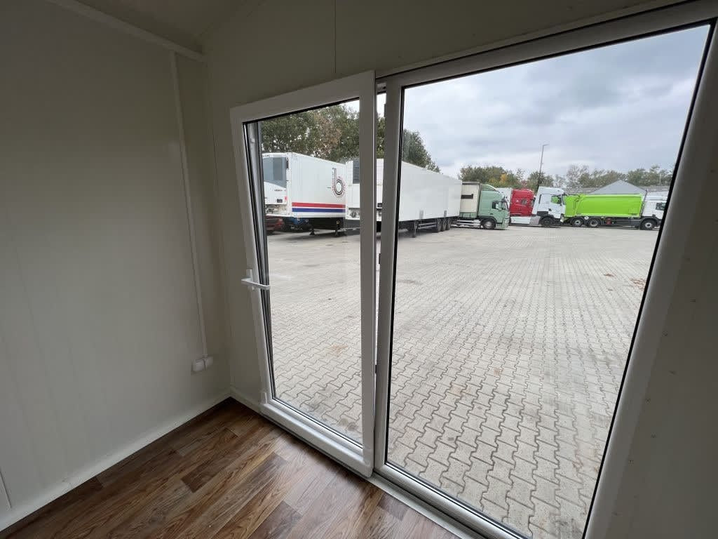 Casa Móvel 20 Pés x 8 Pés - Totalmente Acabada, Interior e Exterior em Madeira Tratada, Pronta a Usar