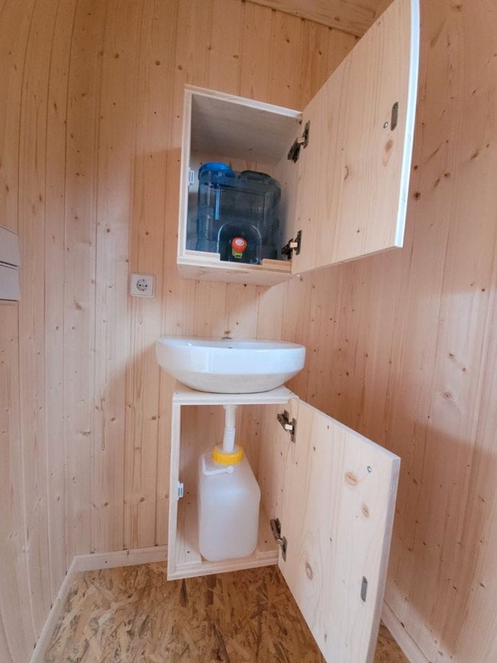 Remorque móvel 20 pés com porta e janela revestida a madeira