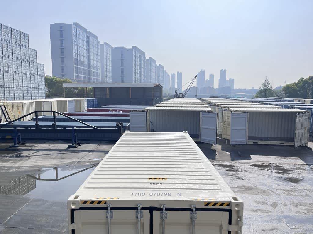 Contentor 20 Pés Open Side Novo - Acesso Fácil e Espaçoso para Armazenamento e Transporte