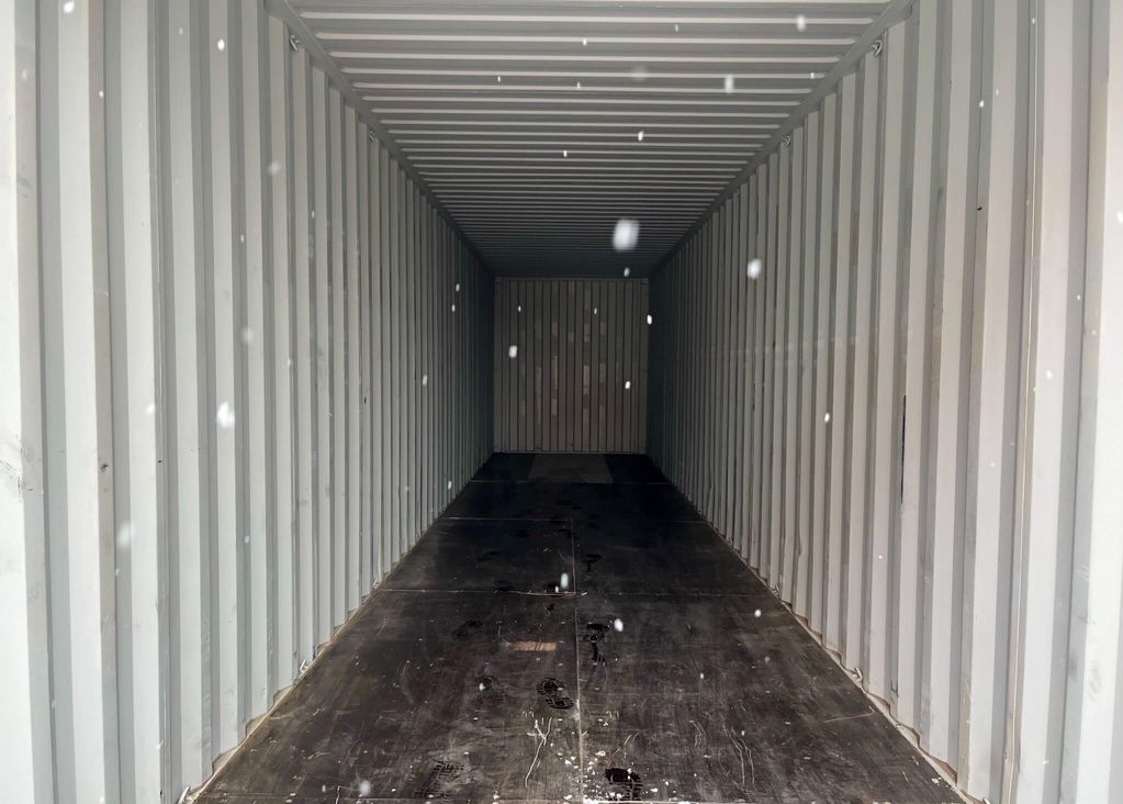 Contentor marítimo isolado – 40 x 9 pés High cube – Adaptável e versátil