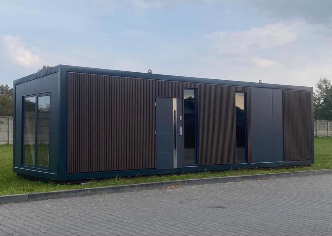 Casa móvel T2 em contentor – 40 x 10 pés – Alto padrão – 4 estações – Chave na mão