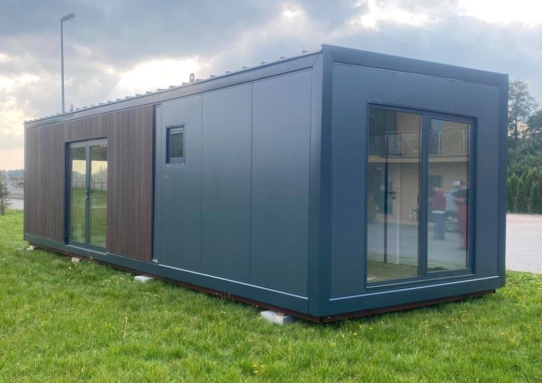 Casa móvel T2 em contentor – 40 x 10 pés – Alto padrão – 4 estações – Chave na mão