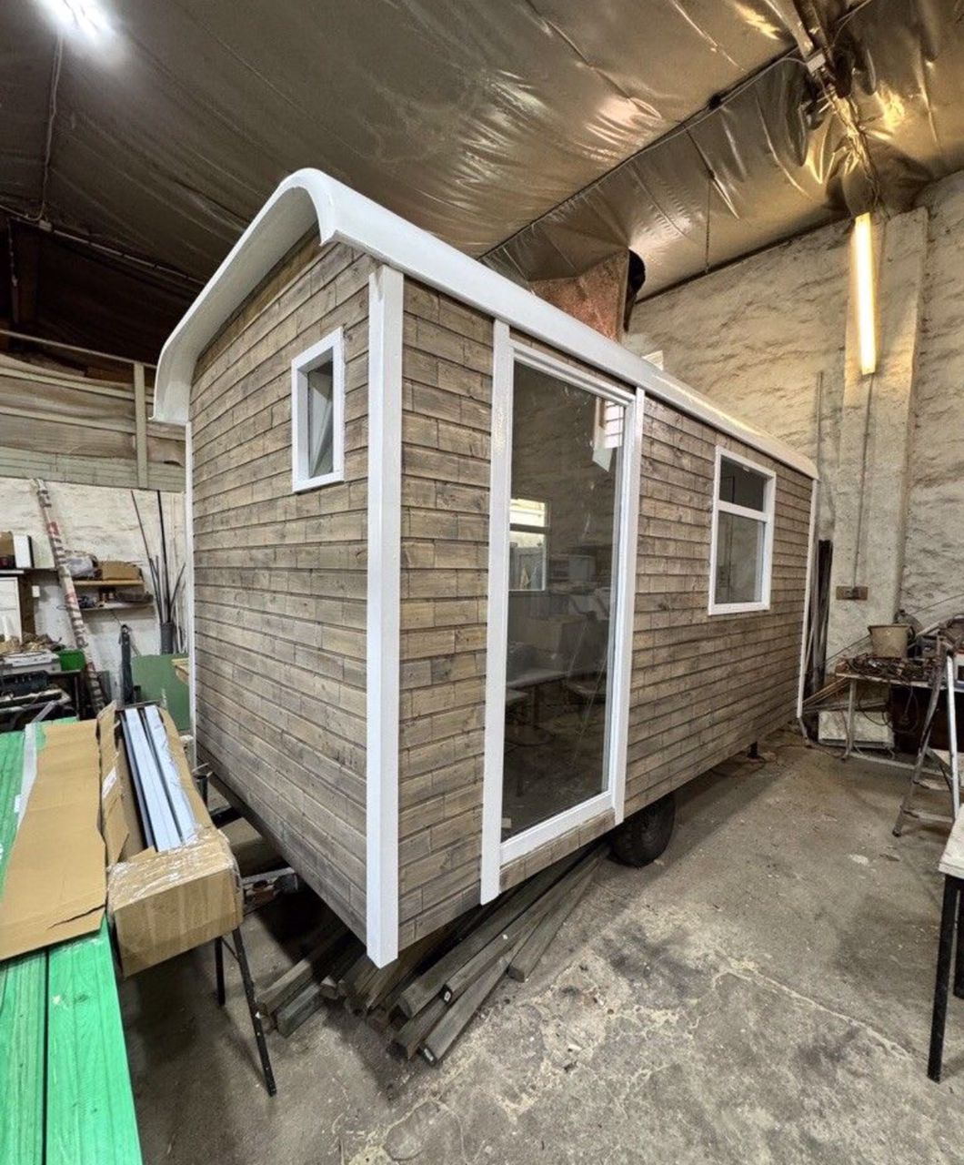 Casa móvel clássica 4 estações – 40 x 10 pés – Totalmente acabada – Pronta a habitar